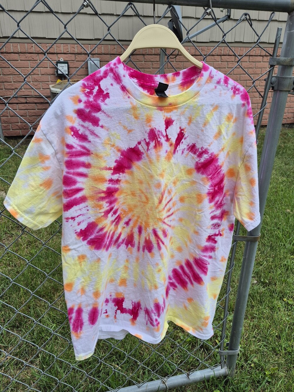 Unisex Large Tie-Dye Shirt